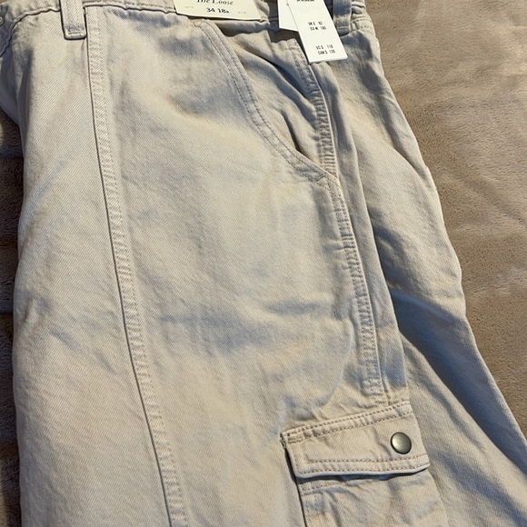 Abercrombie and Fitch loose high rise pants NWT - Picture 8 of 9